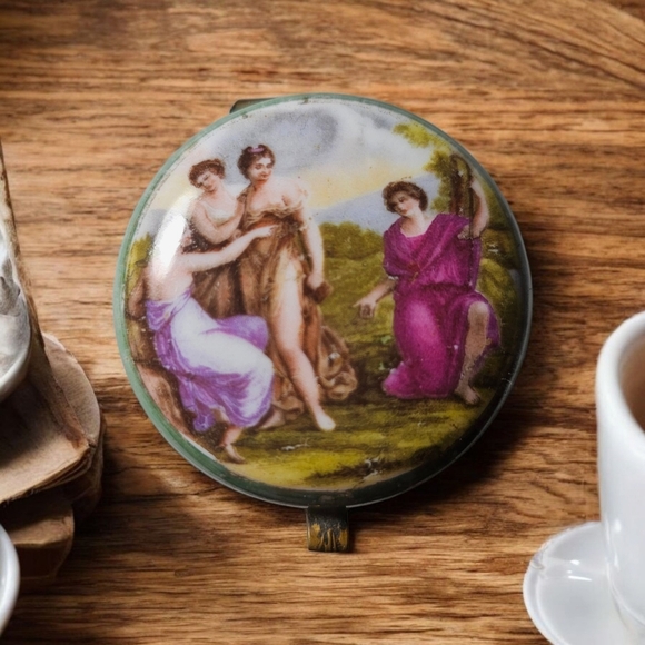 Antique trinket-pill box. Victorian - Picture 4 of 4